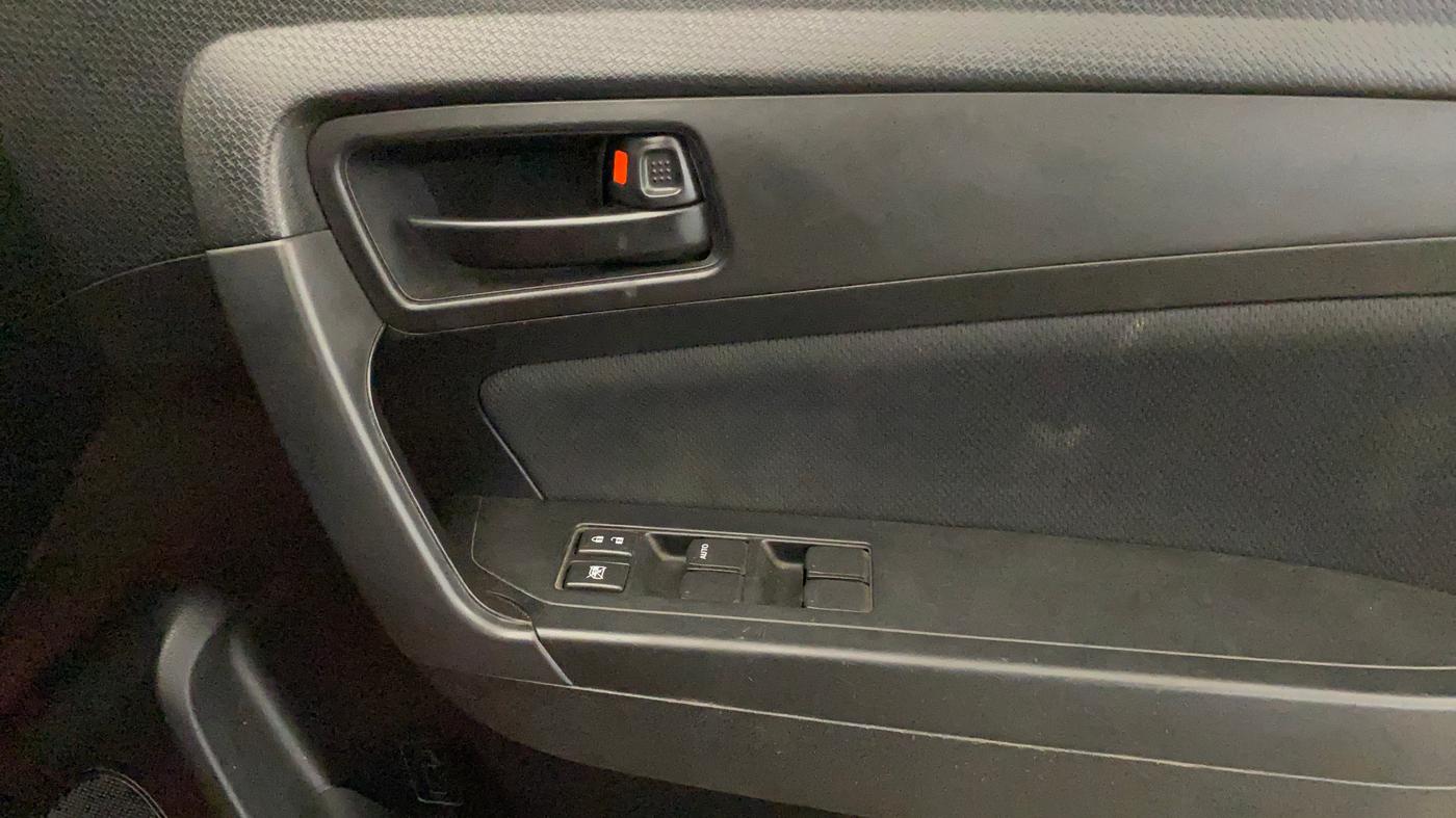 2021 Maruti Vitara Brezza VXI, Petrol, Manual, 52,709 km, Driver Side Door Panels Control