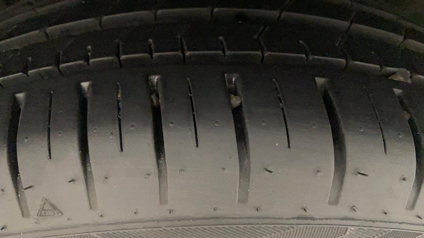 2022 Maruti Baleno ZETA 1.2 AGS, Petrol, Automatic, 6,362 km, Right Rear Tyre Tread