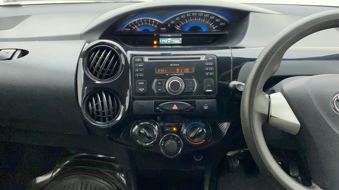 2014 Toyota Etios CROSS 1.2 G, Petrol, Manual, 47,055 km, Air Conditioner