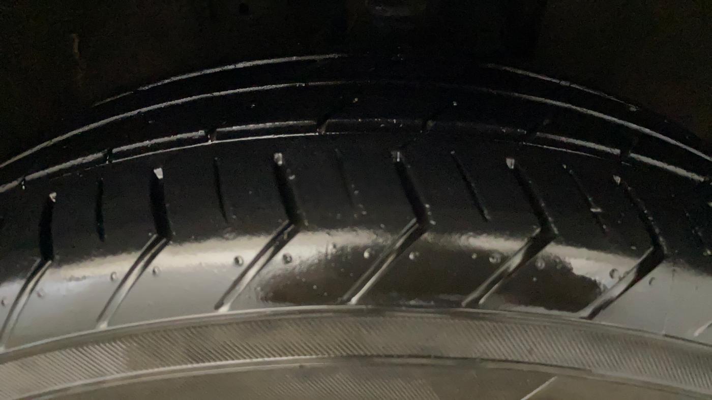 2022 Maruti Celerio ZXI PLUS, Petrol, Manual, 9,884 km, Right Front Tyre Tread