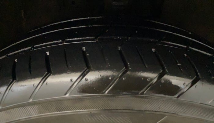 2022 Maruti Celerio ZXI PLUS, Petrol, Manual, 9,884 km, Right Front Tyre Tread