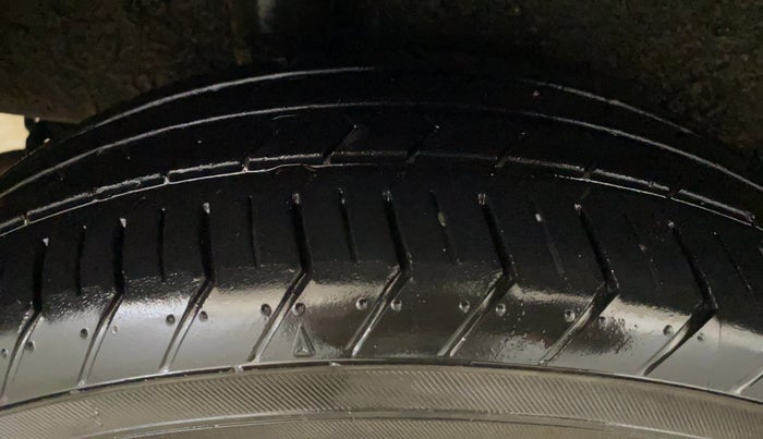 2022 Maruti Celerio ZXI PLUS, Petrol, Manual, 9,884 km, Right Rear Tyre Tread