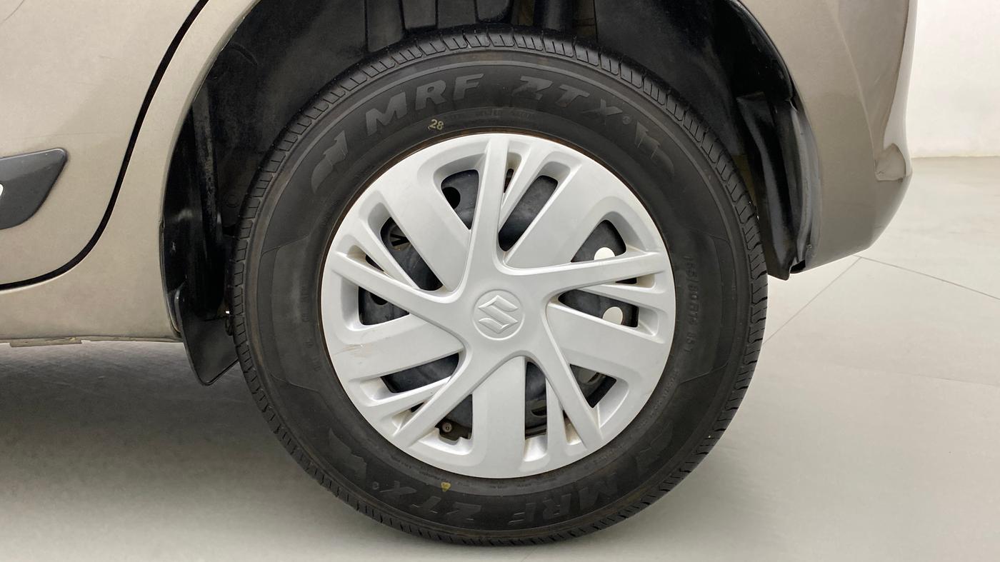 2018 Maruti Swift VXI, Petrol, Manual, 44,590 km, Left Rear Wheel