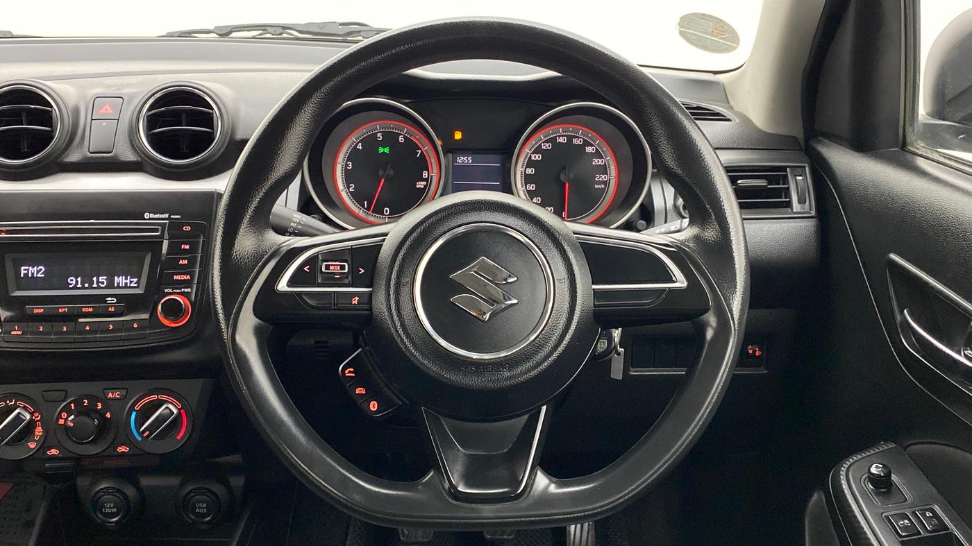 2018 Maruti Swift VXI, Petrol, Manual, 44,590 km, Steering Wheel Close Up