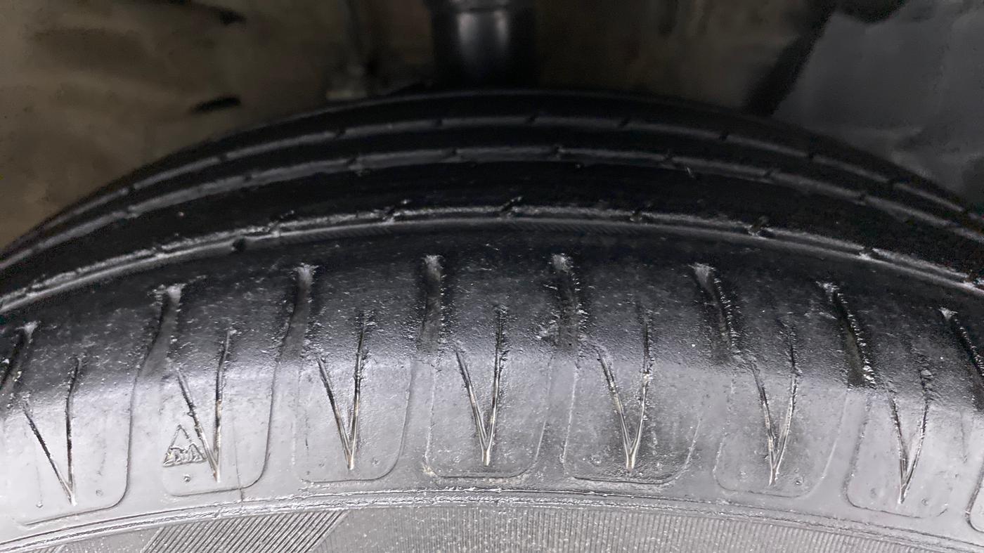 2014 Nissan Micra XV CVT, Petrol, Automatic, 96,434 km, Right Front Tyre Tread
