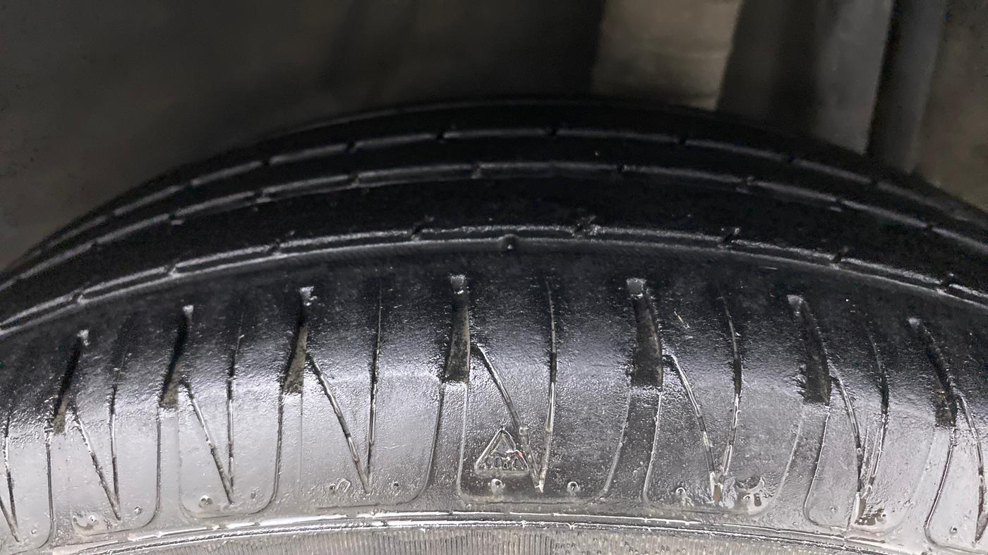 2014 Nissan Micra XV CVT, Petrol, Automatic, 96,434 km, Left Rear Tyre Tread