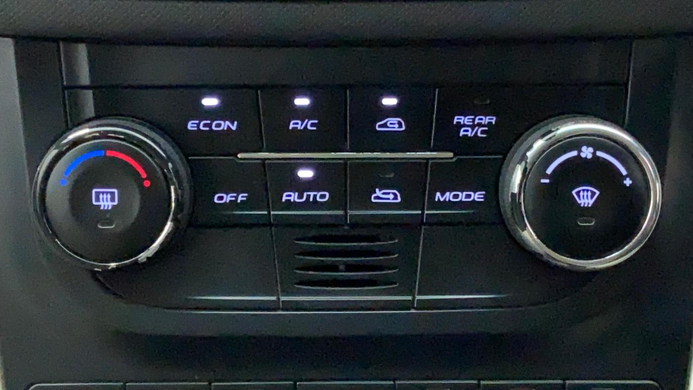 2018 Mahindra MARAZZO M8 7 STR, Diesel, Manual, 75,436 km, Automatic Climate Control