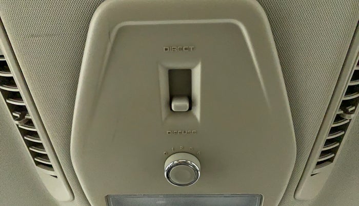 2018 Mahindra MARAZZO M8 7 STR, Diesel, Manual, 75,436 km, Rear AC Temperature Control
