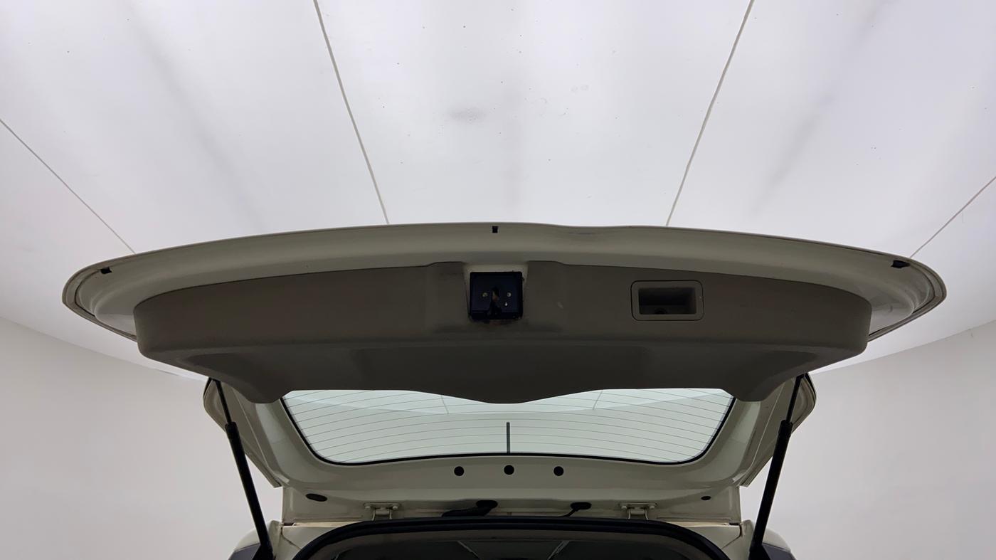 2018 Mahindra MARAZZO M8 7 STR, Diesel, Manual, 75,436 km, Boot Door Open