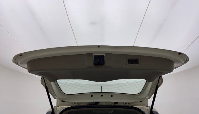 2018 Mahindra MARAZZO M8 7 STR, Diesel, Manual, 75,436 km, Boot Door Open