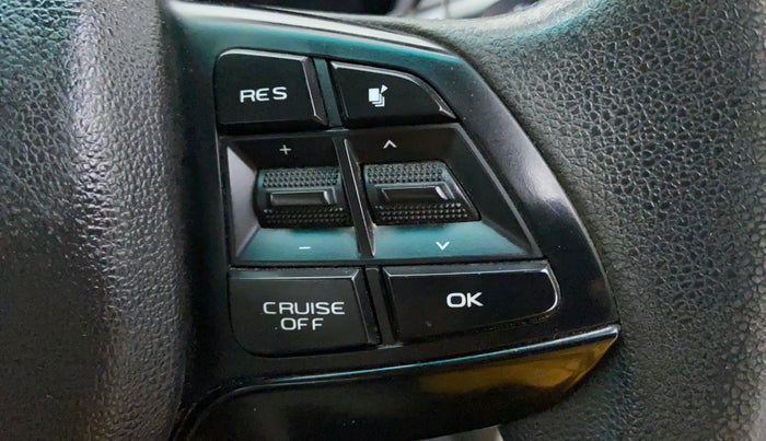 2018 Mahindra MARAZZO M8 7 STR, Diesel, Manual, 75,436 km, Adaptive Cruise Control