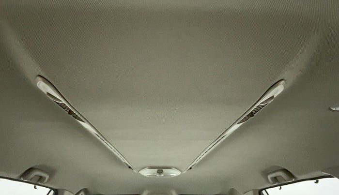 2018 Mahindra MARAZZO M8 7 STR, Diesel, Manual, 75,436 km, Rear AC Vents