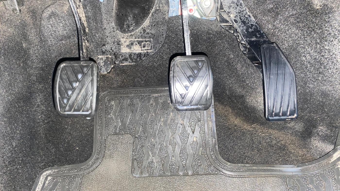 2022 Maruti Alto K10 VXI PLUS, Petrol, Manual, 42,581 km, Pedals