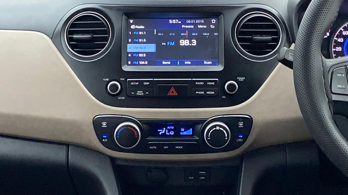 2018 Hyundai Grand i10 ASTA 1.2 KAPPA VTVT, Petrol, Manual, 25,602 km, Air Conditioner