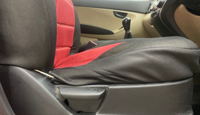 2017 Hyundai Eon ERA +, Petrol, Manual, 82,037 km, Driver Side Adjustment Panel