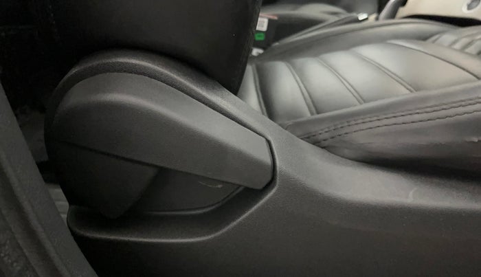 2024 Nissan MAGNITE Geza Edition CVT, Petrol, Automatic, 21,540 km, Driver Side Adjustment Panel