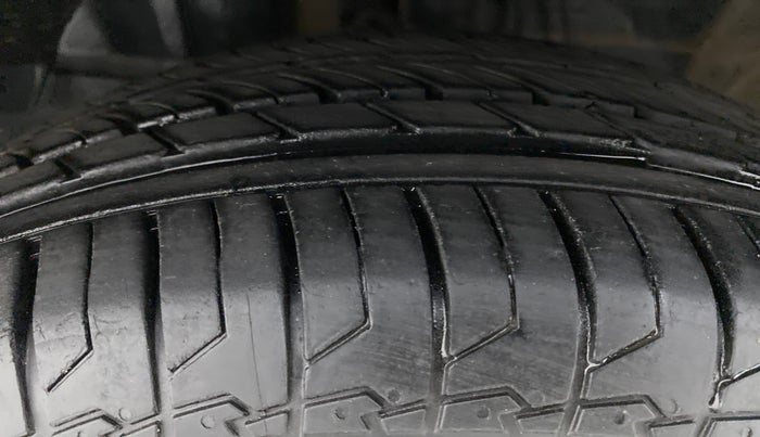 2015 Honda City VX MT PETROL, Petrol, Manual, 60,177 km, Left Front Tyre Tread
