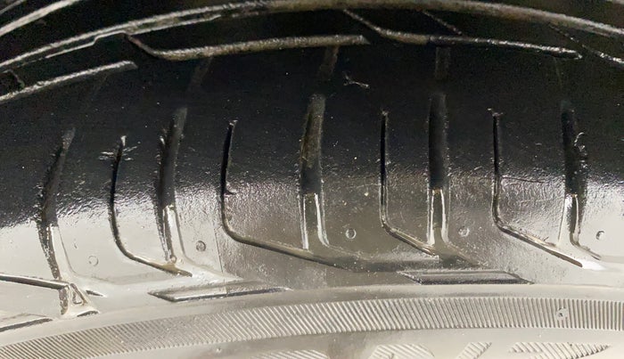 2016 Hyundai i20 Active 1.4 SX, Diesel, Manual, 58,207 km, Left Front Tyre Tread