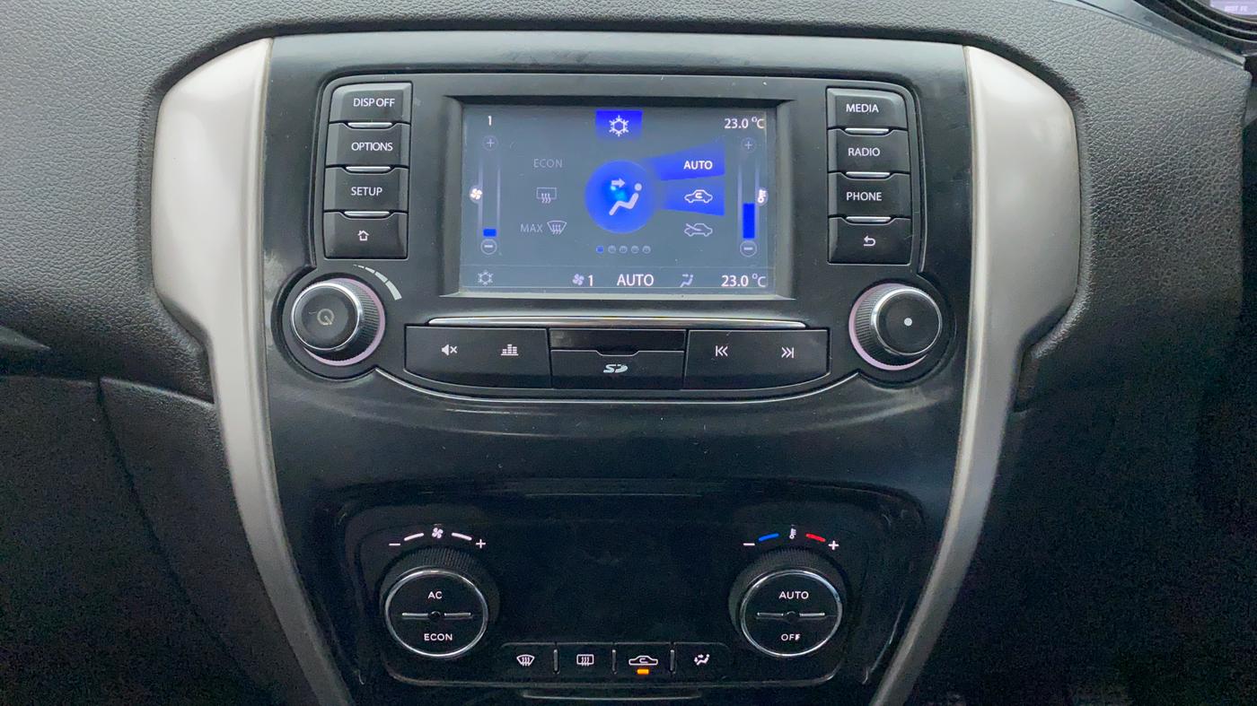 2014 Tata Bolt XT REVOTRON, Petrol, Manual, 61,779 km, Automatic Climate Control