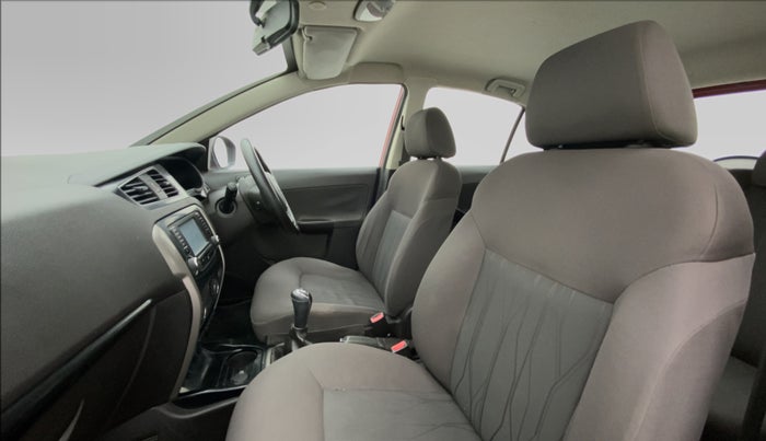 2014 Tata Bolt XT REVOTRON, Petrol, Manual, 61,779 km, Right Side Front Door Cabin