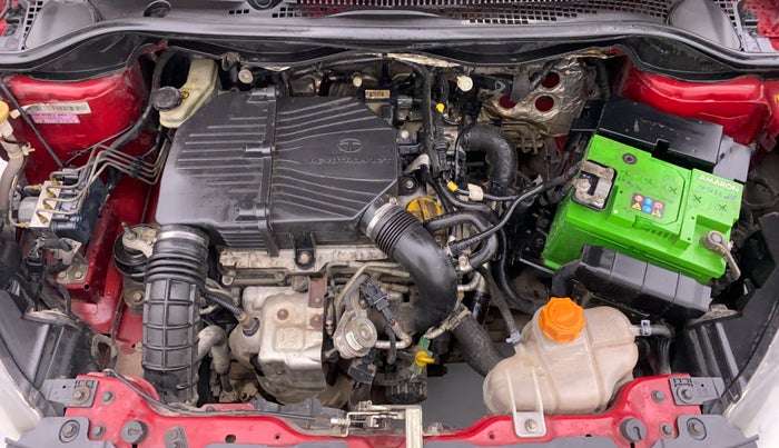 2014 Tata Bolt XT REVOTRON, Petrol, Manual, 61,779 km, Open Bonet