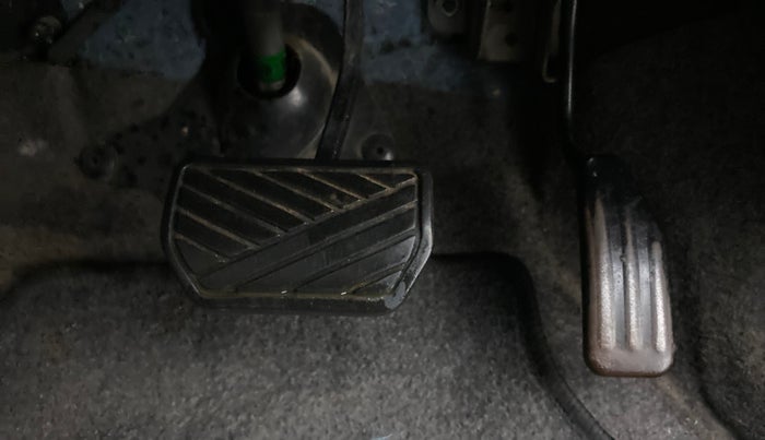 2011 Maruti A Star VXI (ABS) AT, Petrol, Automatic, 65,985 km, Pedals