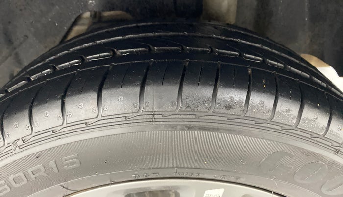 2019 Ford FREESTYLE TITANIUM 1.2 TI-VCT MT, Petrol, Manual, 33,538 km, Left Rear Tyre Tread