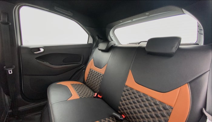 2019 Ford FREESTYLE TITANIUM 1.2 TI-VCT MT, Petrol, Manual, 33,538 km, Right Side Rear Door Cabin