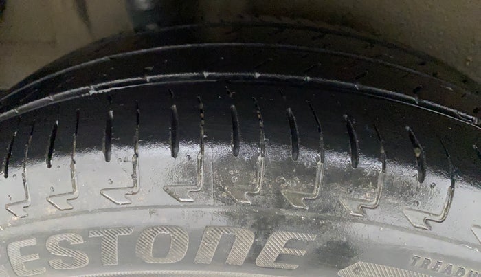 2018 Maruti IGNIS DELTA 1.2, Petrol, Manual, 30,269 km, Right Rear Tyre Tread