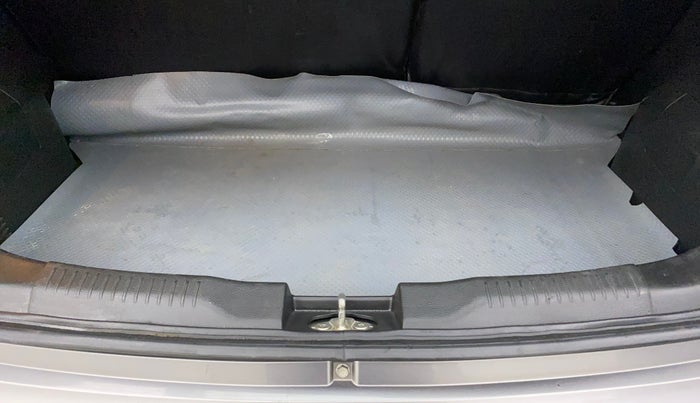 2018 Maruti IGNIS DELTA 1.2, Petrol, Manual, 30,269 km, Boot Inside