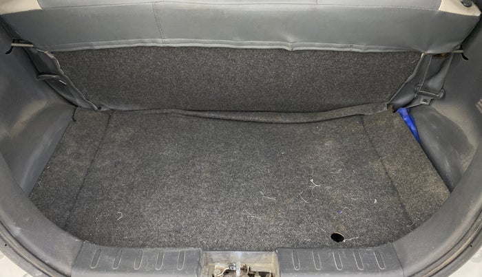 2017 Maruti Alto 800 LXI, Petrol, Manual, 25,052 km, Boot Inside