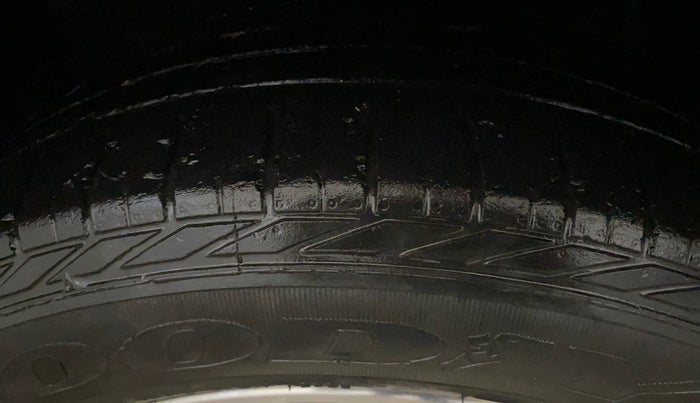 2020 Tata NEXON XZ PLUS PETROL, Petrol, Manual, 51,353 km, Left Front Tyre Tread