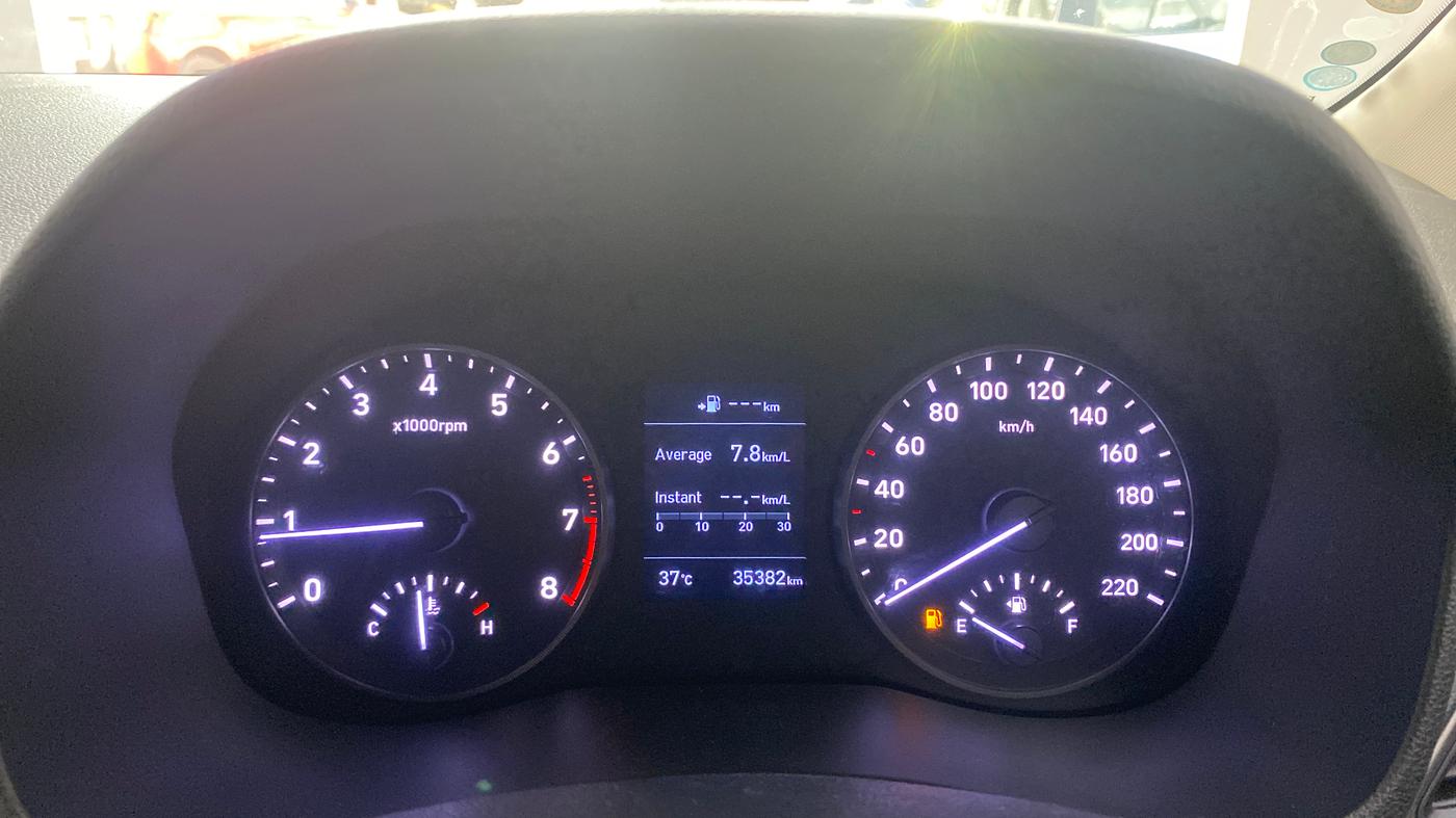 2017 Hyundai Verna 1.6 VTVT SX O, Petrol, Manual, 35,353 km, Odometer Image