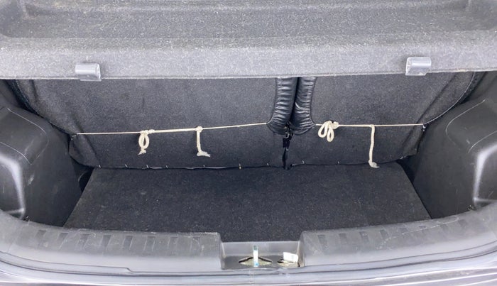 2017 Maruti Swift VDI, Diesel, Manual, 42,055 km, Boot Inside