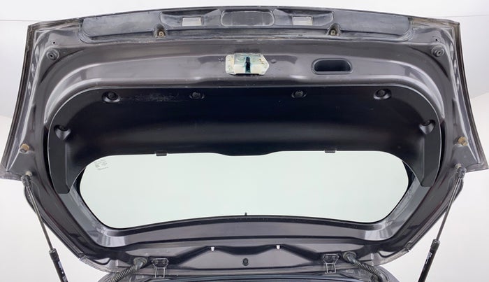 2017 Maruti Swift VDI, Diesel, Manual, 42,055 km, Boot Door Open