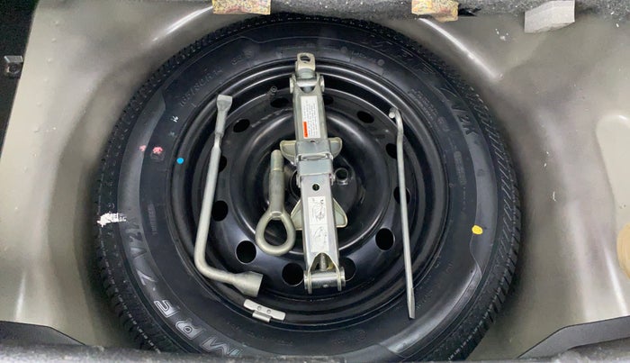 2017 Maruti Swift VDI, Diesel, Manual, 42,055 km, Spare Tyre