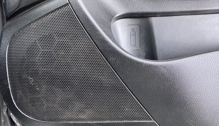 2017 Maruti Swift VDI, Diesel, Manual, 42,055 km, Speaker