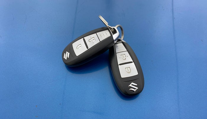 2018 Maruti IGNIS ZETA 1.2, Petrol, Manual, 35,469 km, Key Close Up