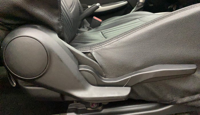 2018 Maruti Baleno ALPHA CVT PETROL 1.2, Petrol, Automatic, 88,778 km, Driver Side Adjustment Panel