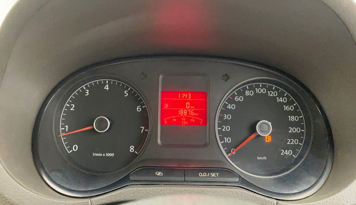 2013 Volkswagen Vento HIGHLINE 1.6 MPI, Petrol, Manual, 18,870 km, Odometer Image