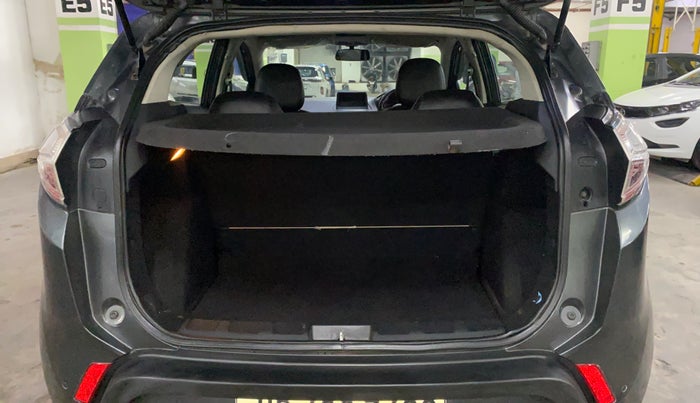 2018 Tata NEXON XZ PETROL, Petrol, Manual, 78,270 km, Boot Inside