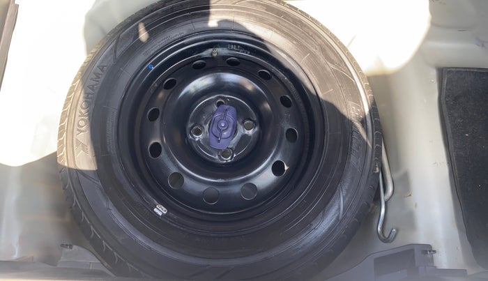 2019 Maruti Swift VXI, Petrol, Manual, 70,199 km, Spare Tyre