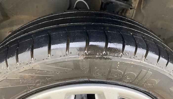 2019 Maruti Alto K10 VXI, Petrol, Manual, 48,518 km, Left Front Tyre Tread