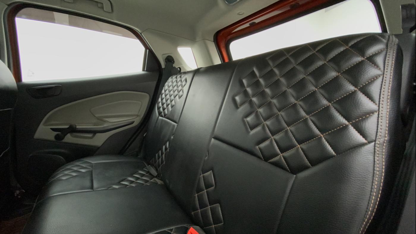 2017 Ford Ecosport 1.5AMBIENTE TI VCT, Petrol, Manual, 46,236 km, Right Side Rear Door Cabin