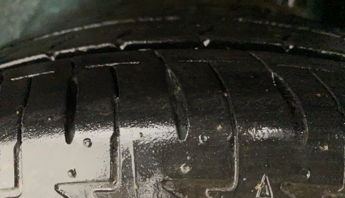2020 Maruti IGNIS ZETA 1.2 AMT, Petrol, Automatic, 16,569 km, Left Rear Tyre Tread