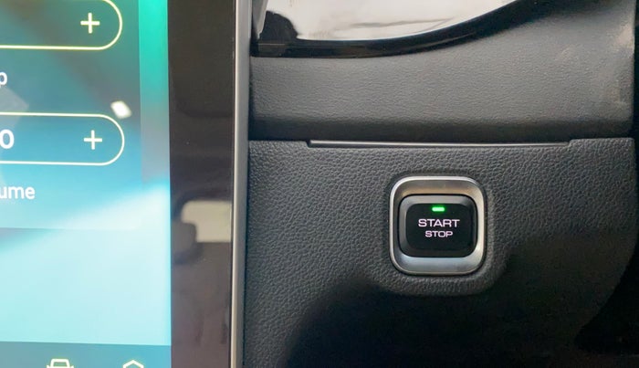 2024 MG HECTOR SAVVY PRO 1.5 TURBO CVT PETROL, Petrol, Automatic, 9,214 km, Keyless Start/ Stop Button