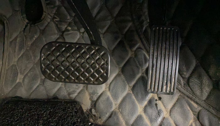 2024 MG HECTOR SAVVY PRO 1.5 TURBO CVT PETROL, Petrol, Automatic, 9,214 km, Pedals