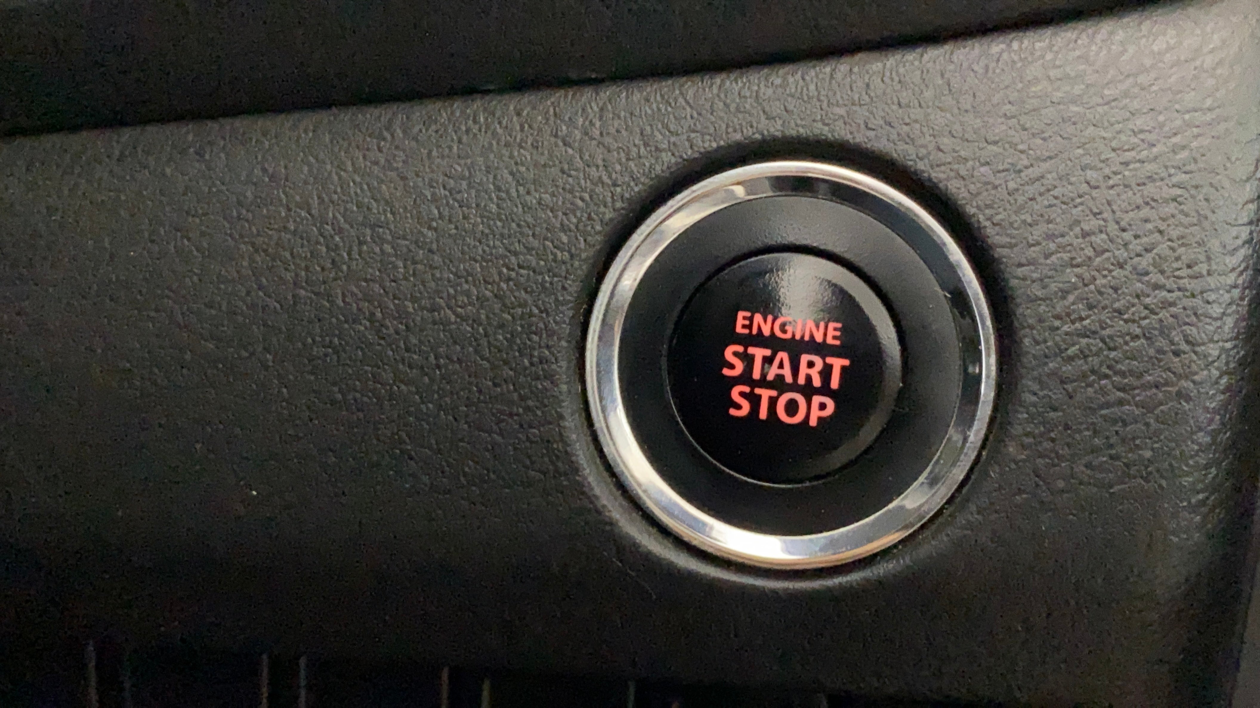 camera-Keyless-Start--Stop-Button-