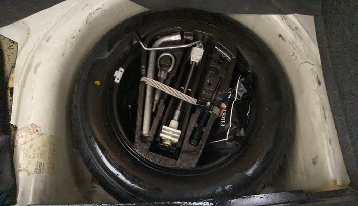 2013 Volkswagen Polo HIGHLINE DIESEL, Diesel, Manual, 88,482 km, Spare Tyre