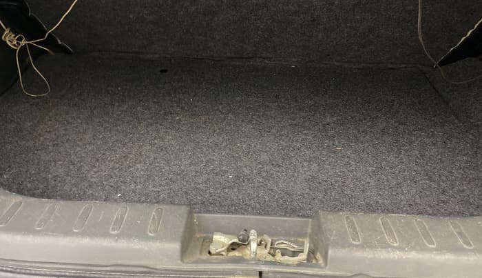2018 Maruti Alto 800 LXI, Petrol, Manual, 75,850 km, Boot Inside
